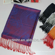 Red scarf HTC336-13